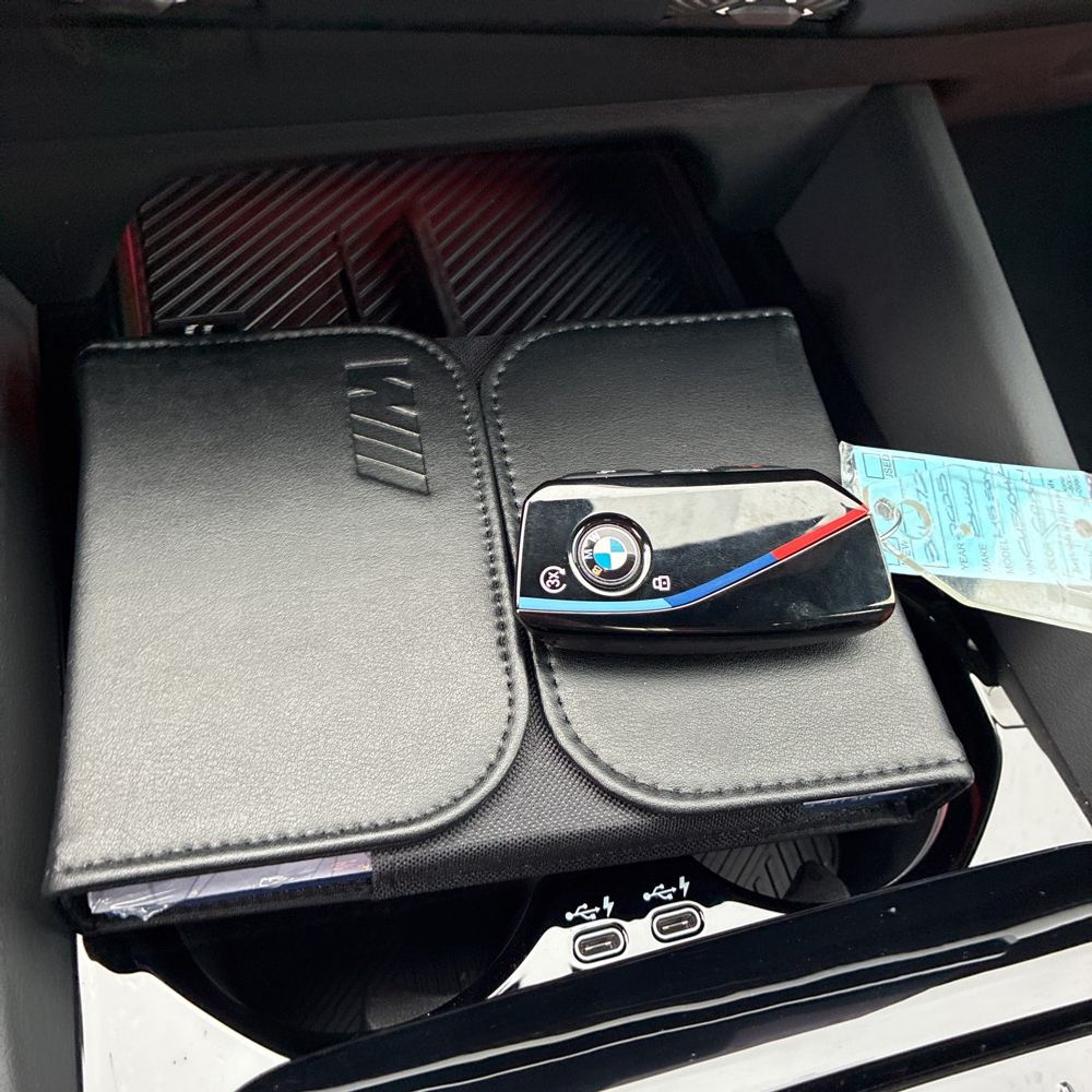 2025 BMW M5 Base