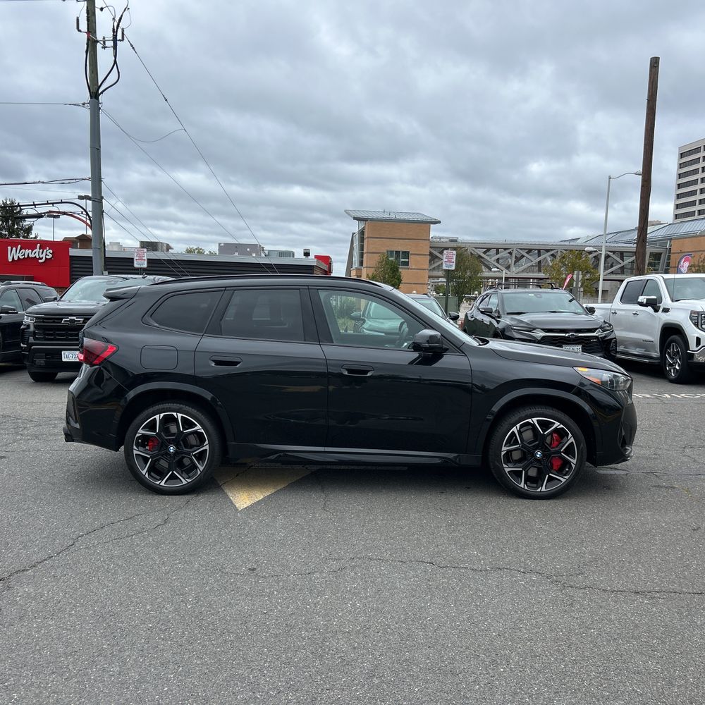 2024 BMW X1 M35i