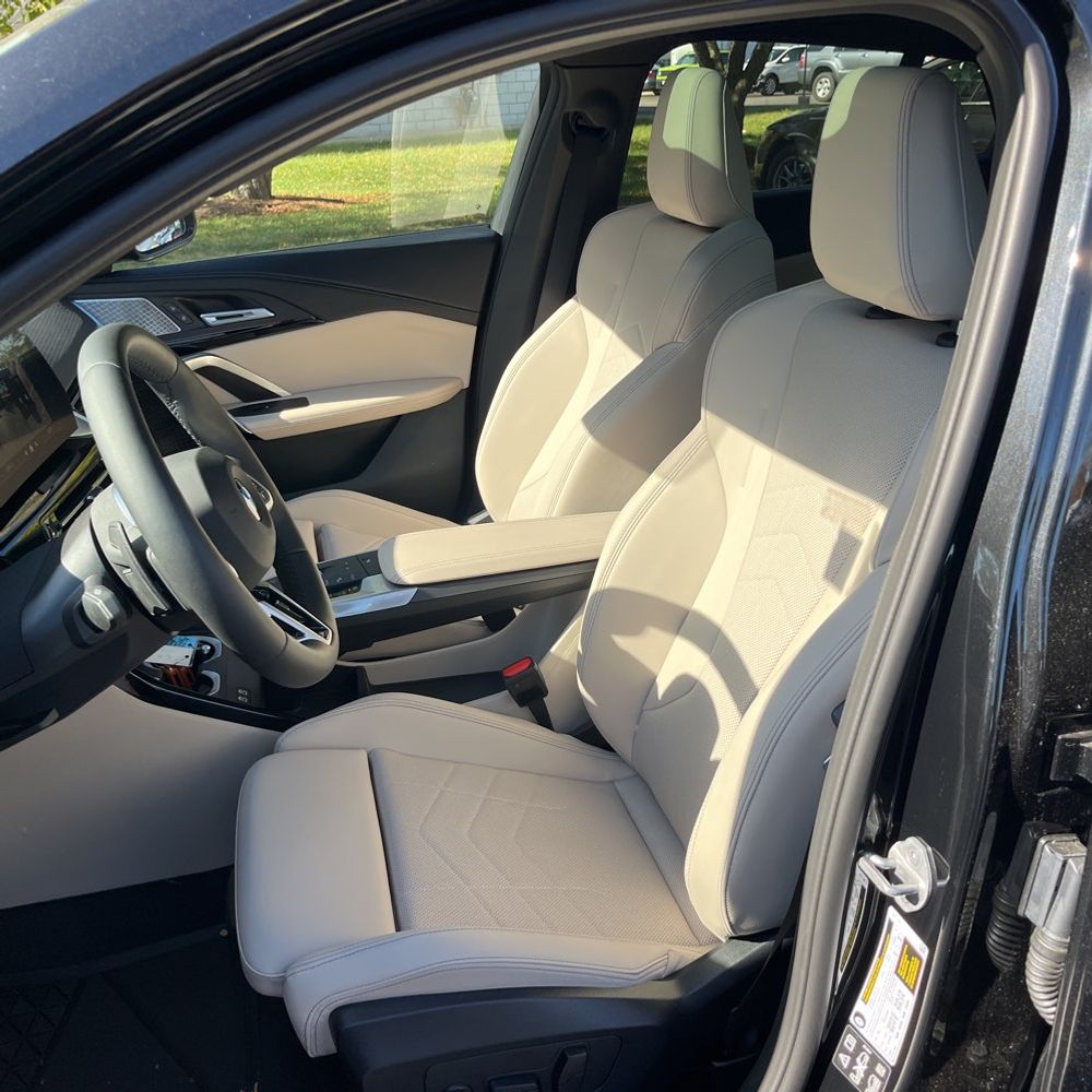 2025 BMW X2 XDrive28i