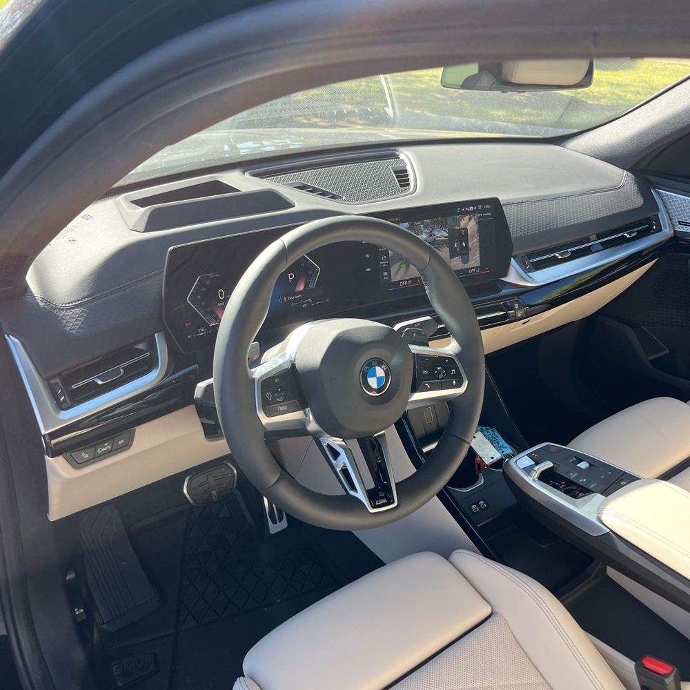 2025 BMW X2 XDrive28i