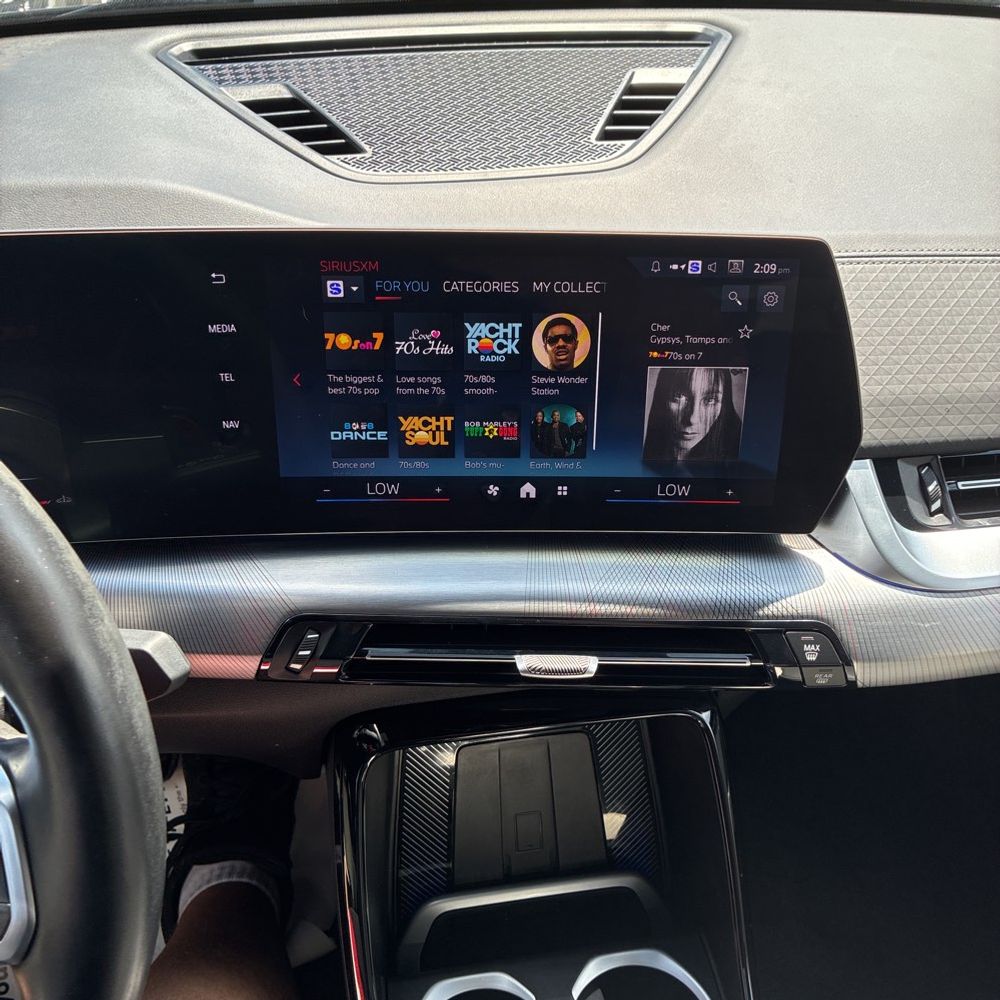 2024 BMW X2 M35i