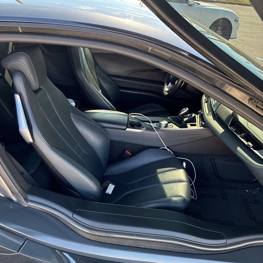 2015 BMW i8