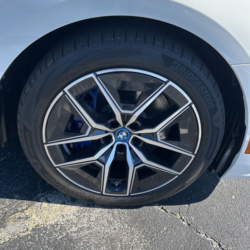 2024 BMW i5 eDrive40