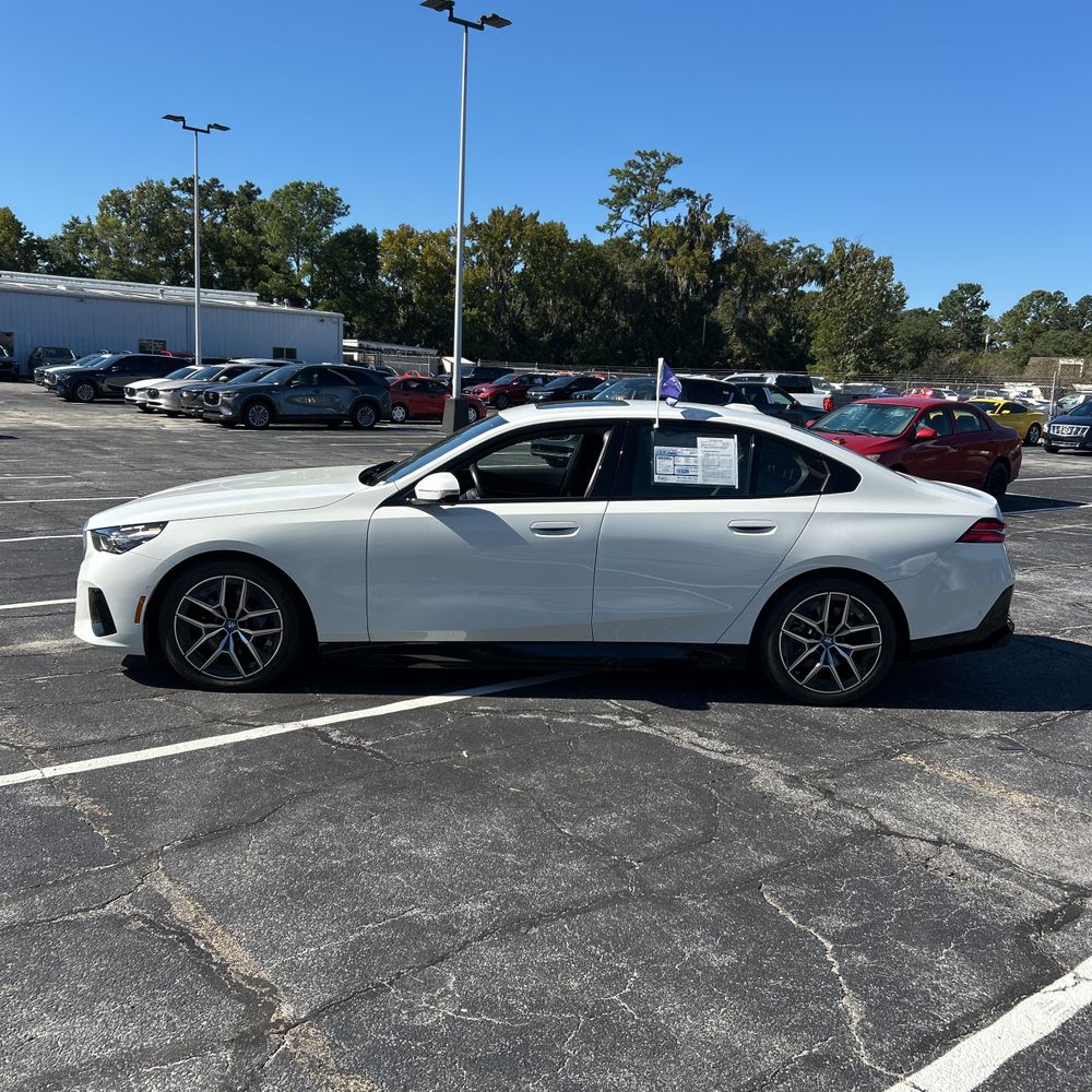 2024 BMW i5 eDrive40