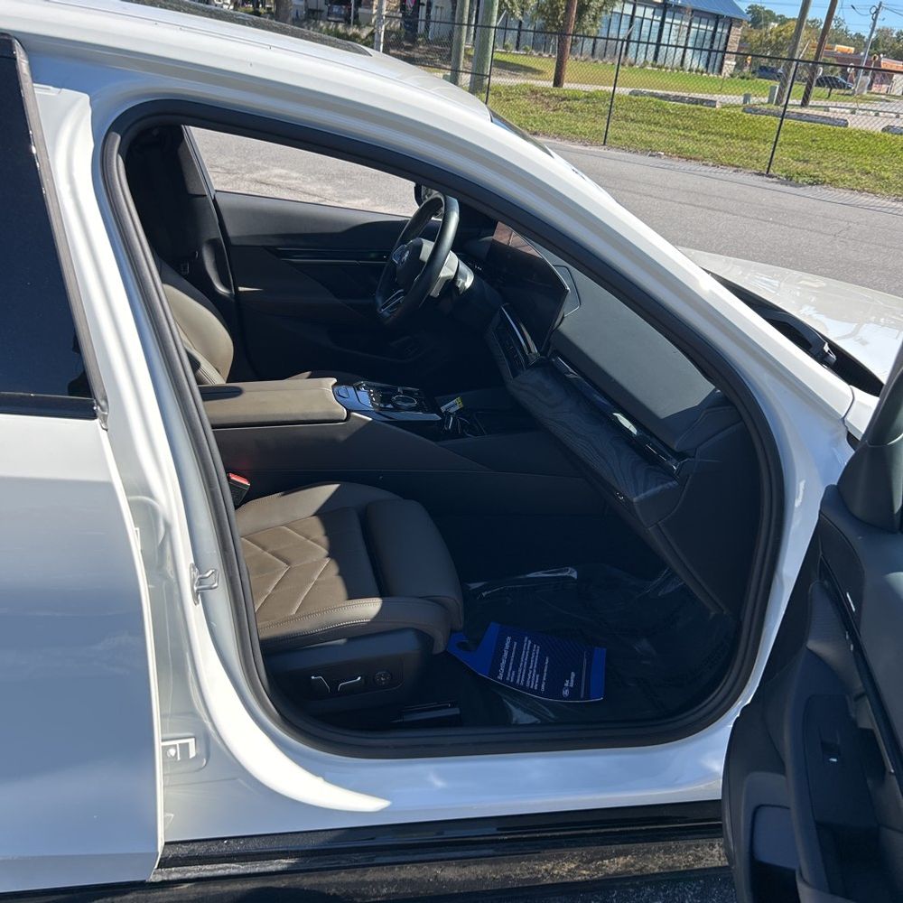 2024 BMW i5 eDrive40