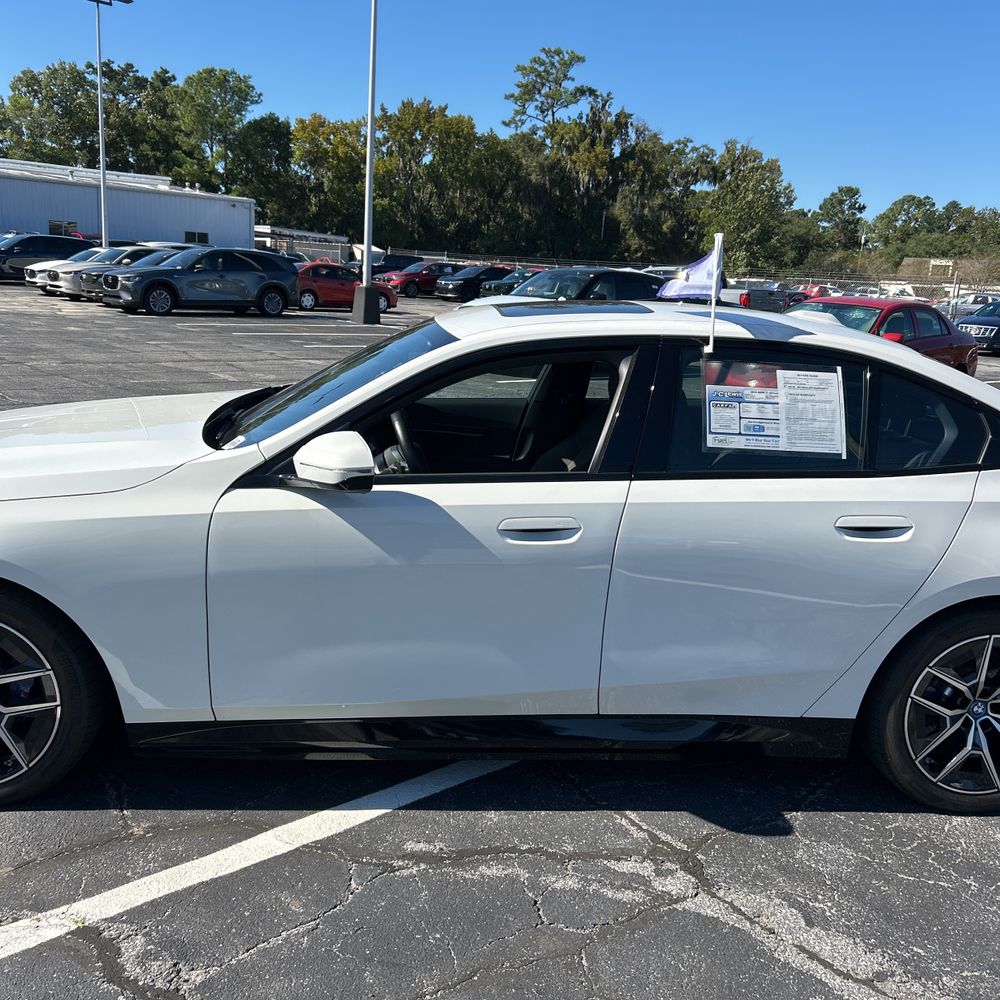 2024 BMW i5 eDrive40