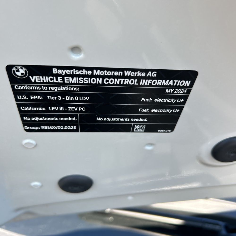 2024 BMW i5 eDrive40