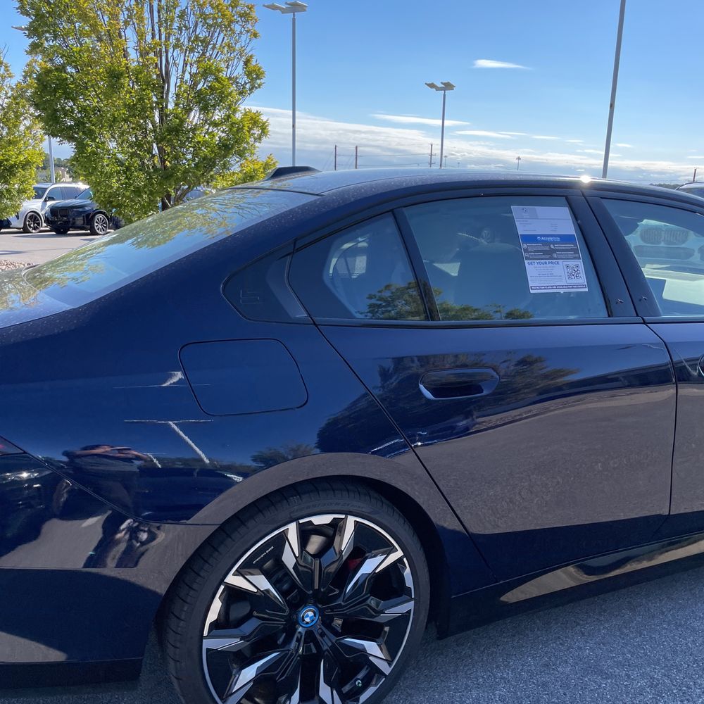 2024 BMW i5 M60