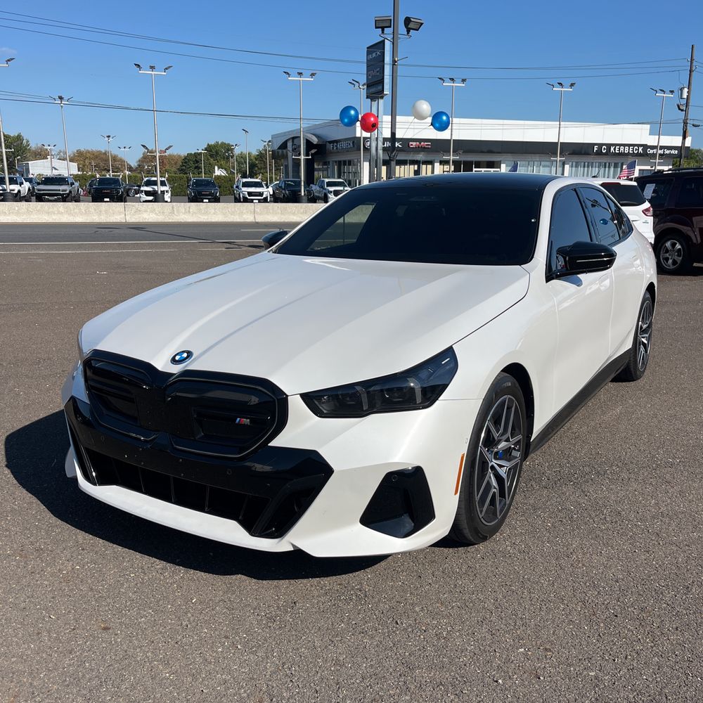 2024 BMW i5 M60