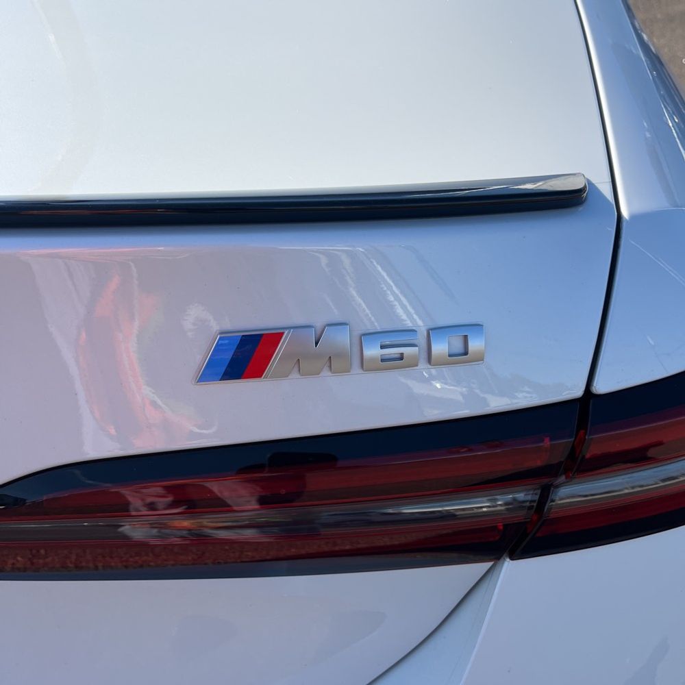2024 BMW i5 M60