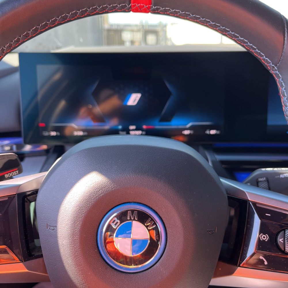 2024 BMW i5 M60