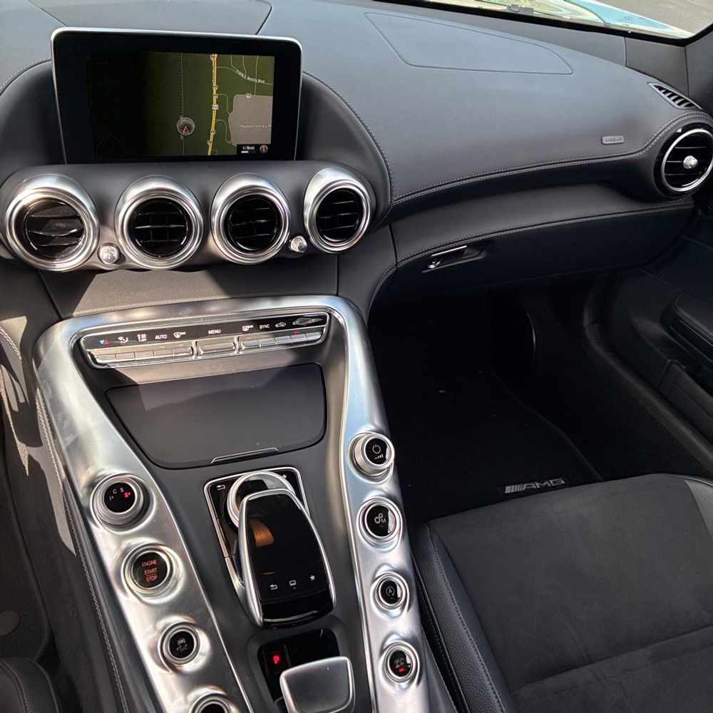 2017 Mercedes-Benz AMG GT Base