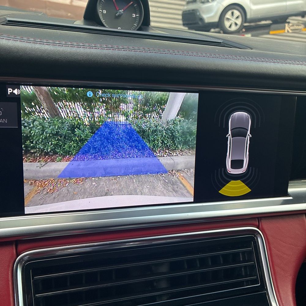 2020 Porsche Panamera Base
