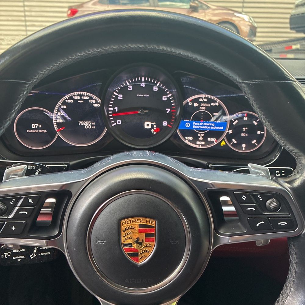 2020 Porsche Panamera Base