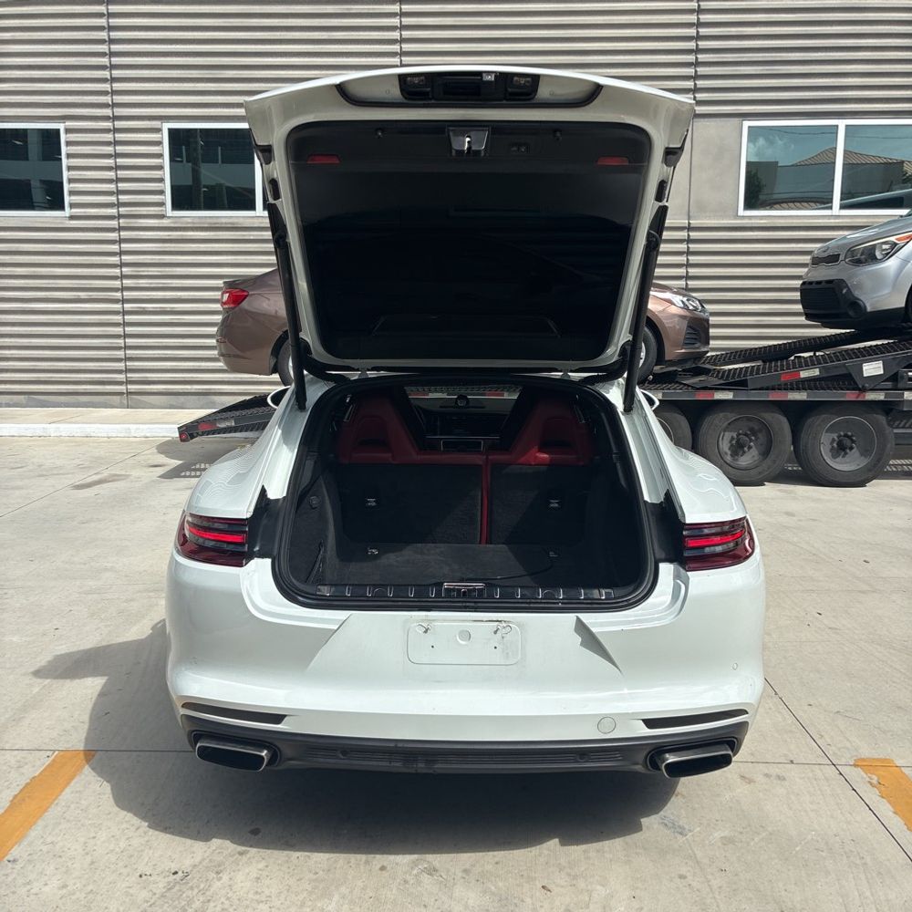 2020 Porsche Panamera Base