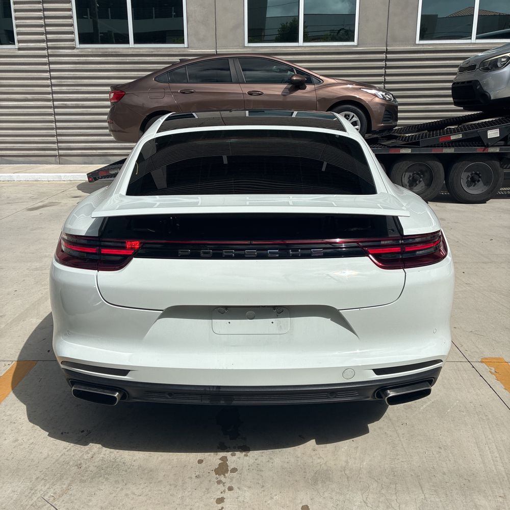 2020 Porsche Panamera Base