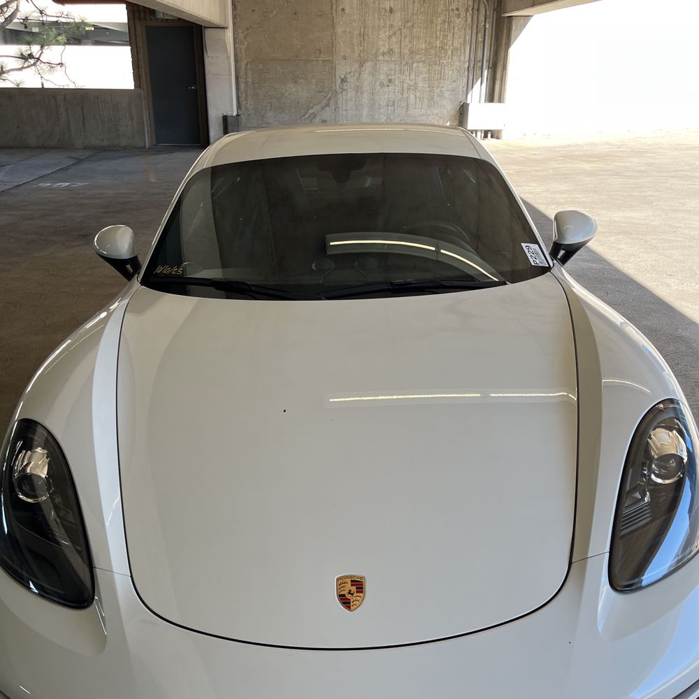 2018 Porsche 718 Cayman Base