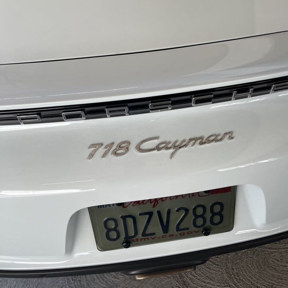 2018 Porsche 718 Cayman Base