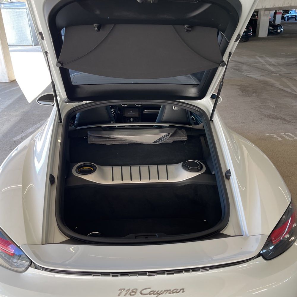 2018 Porsche 718 Cayman Base