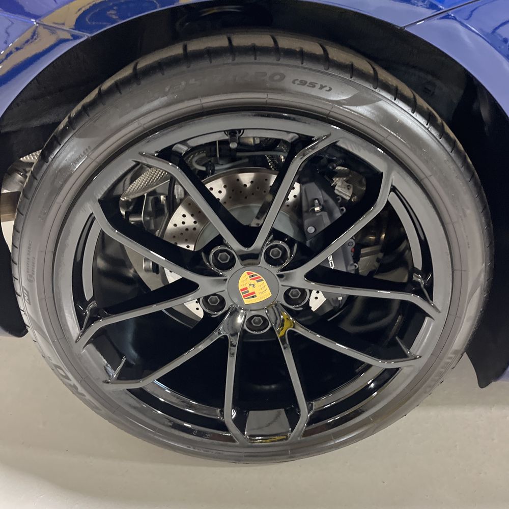 2024 Porsche 718 Cayman Style Edition