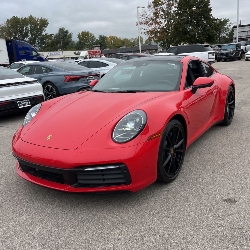 2021 Porsche 911 Carrera