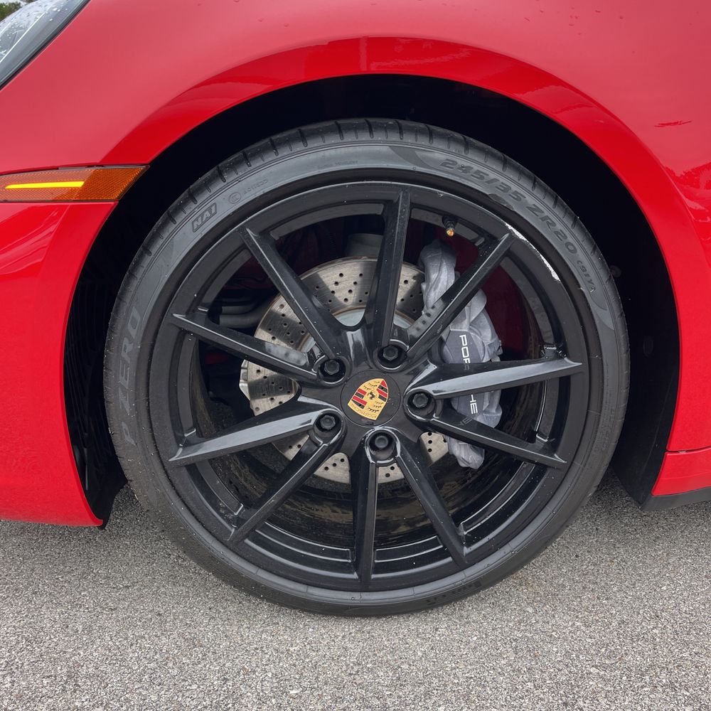 2021 Porsche 911 Carrera
