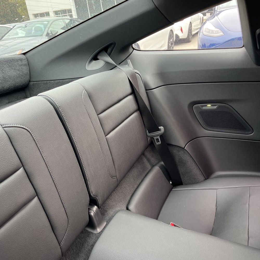 2021 Porsche 911 Carrera