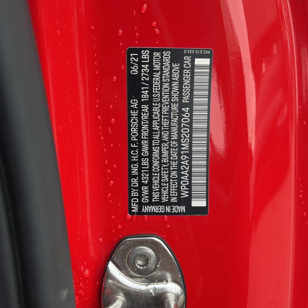 2021 Porsche 911 Carrera