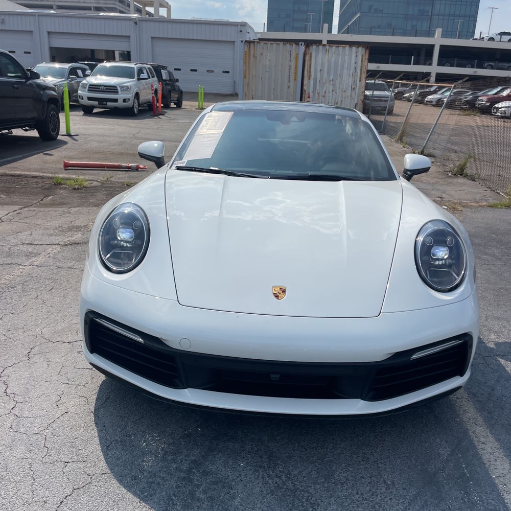 2024 Porsche 911 Carrera