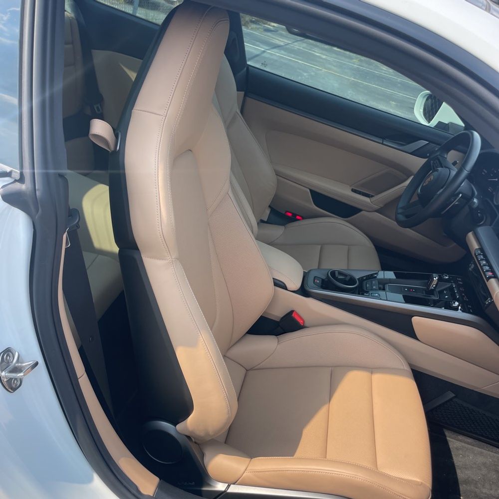 2024 Porsche 911 Carrera