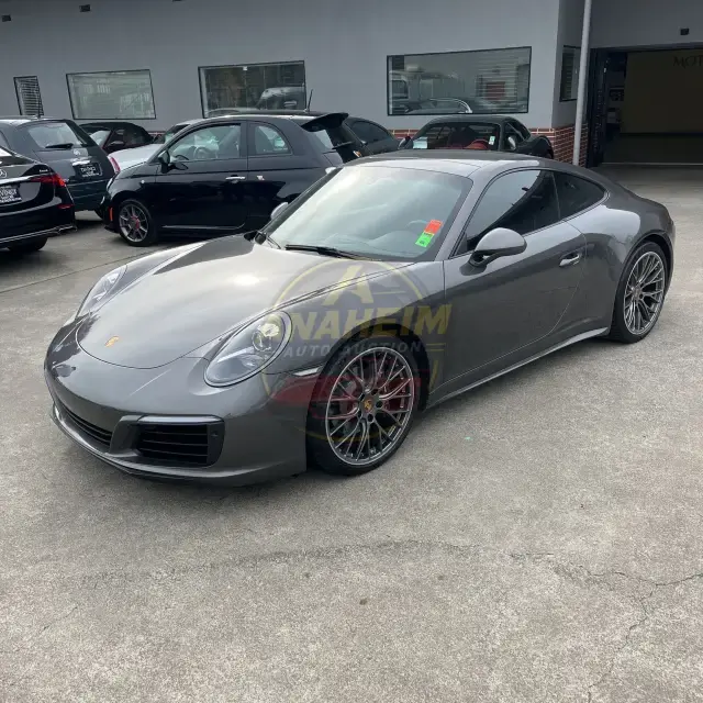 2018 Porsche 911 Carrera 4