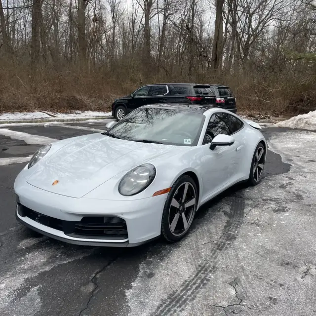 2025 Porsche 911 Carrera