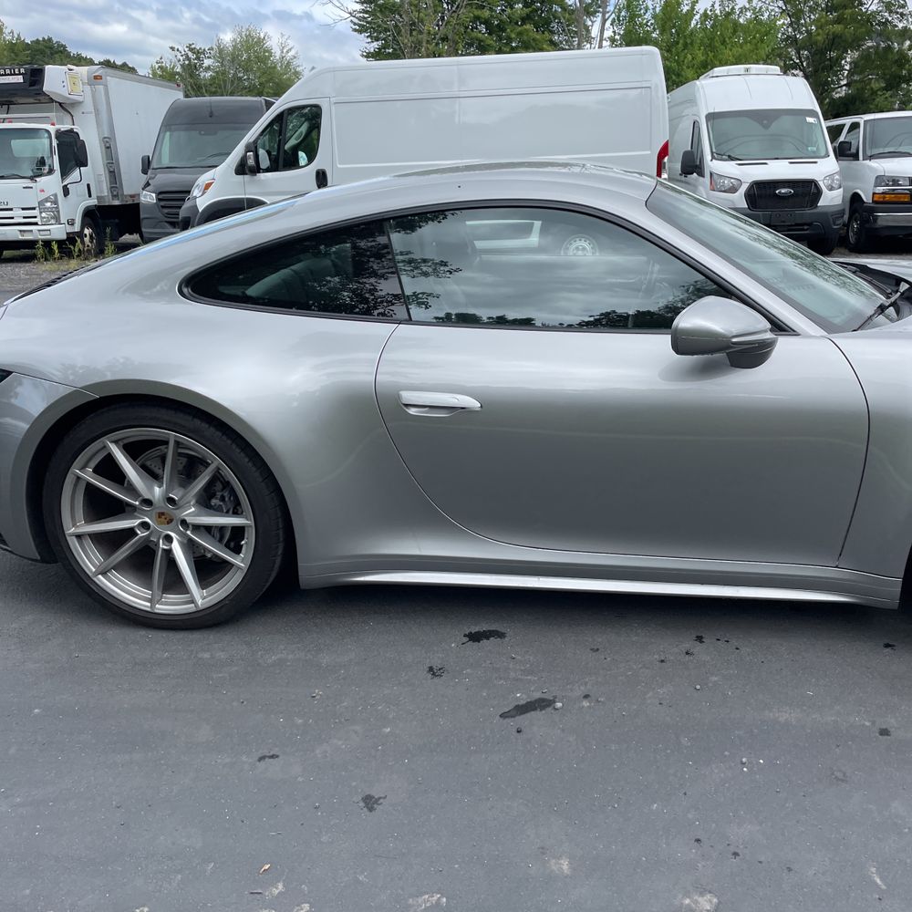 2021 Porsche 911 Carrera