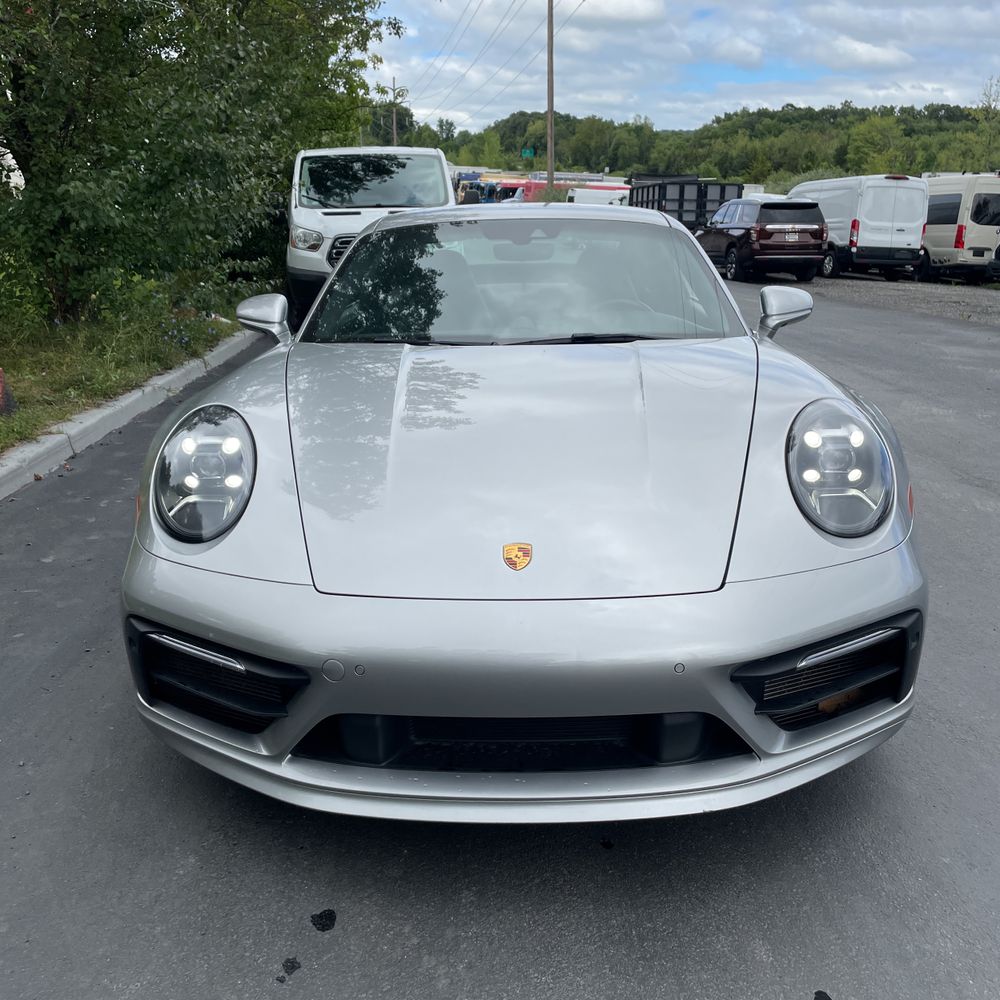 2021 Porsche 911 Carrera