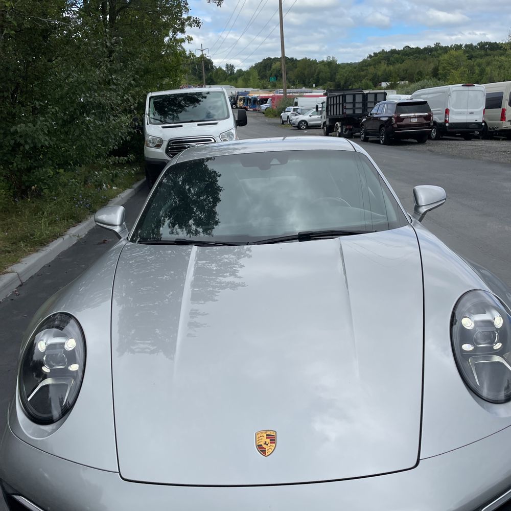 2021 Porsche 911 Carrera