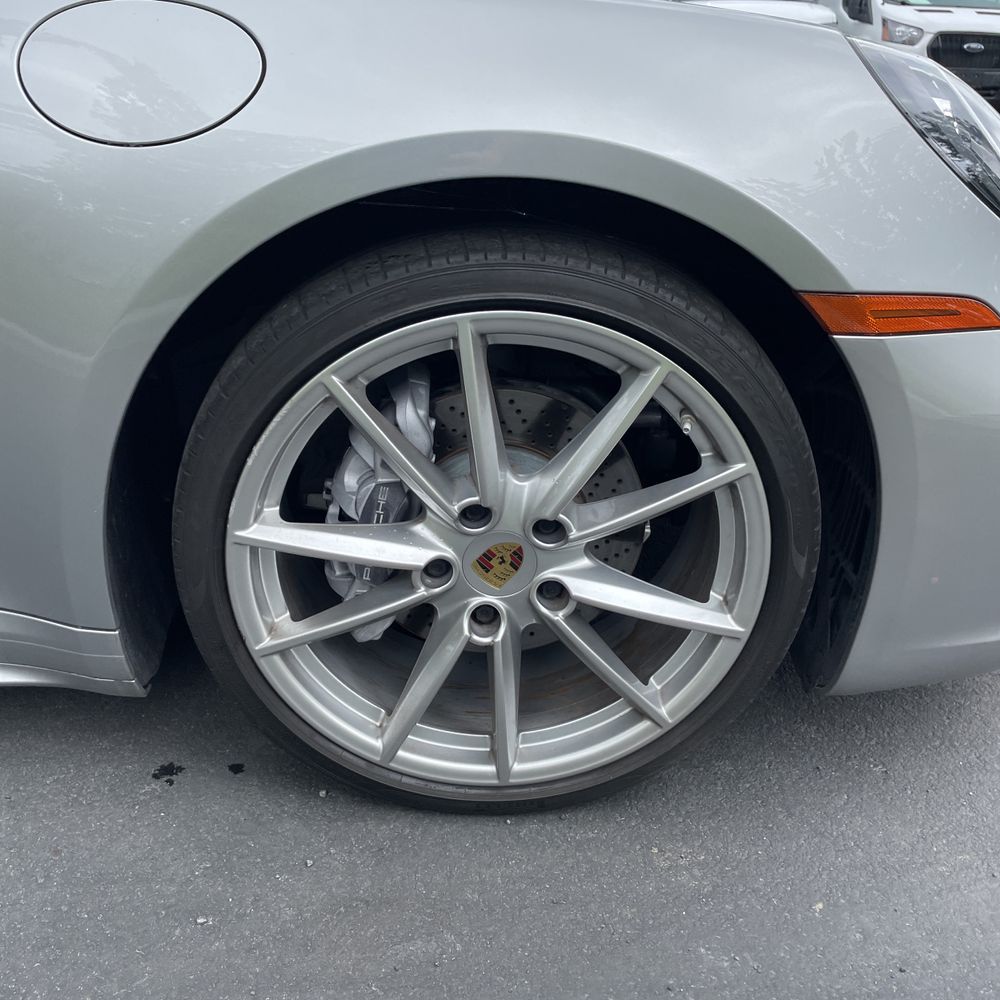 2021 Porsche 911 Carrera