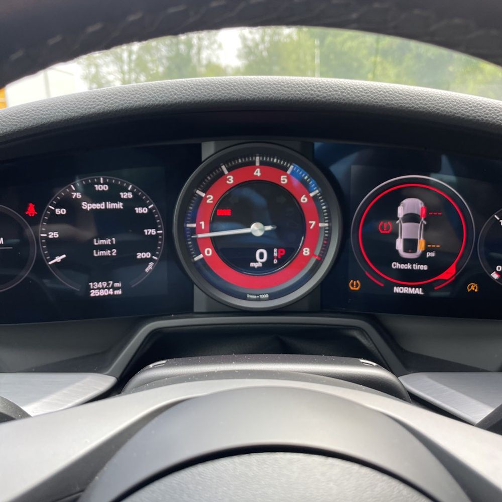 2021 Porsche 911 Carrera