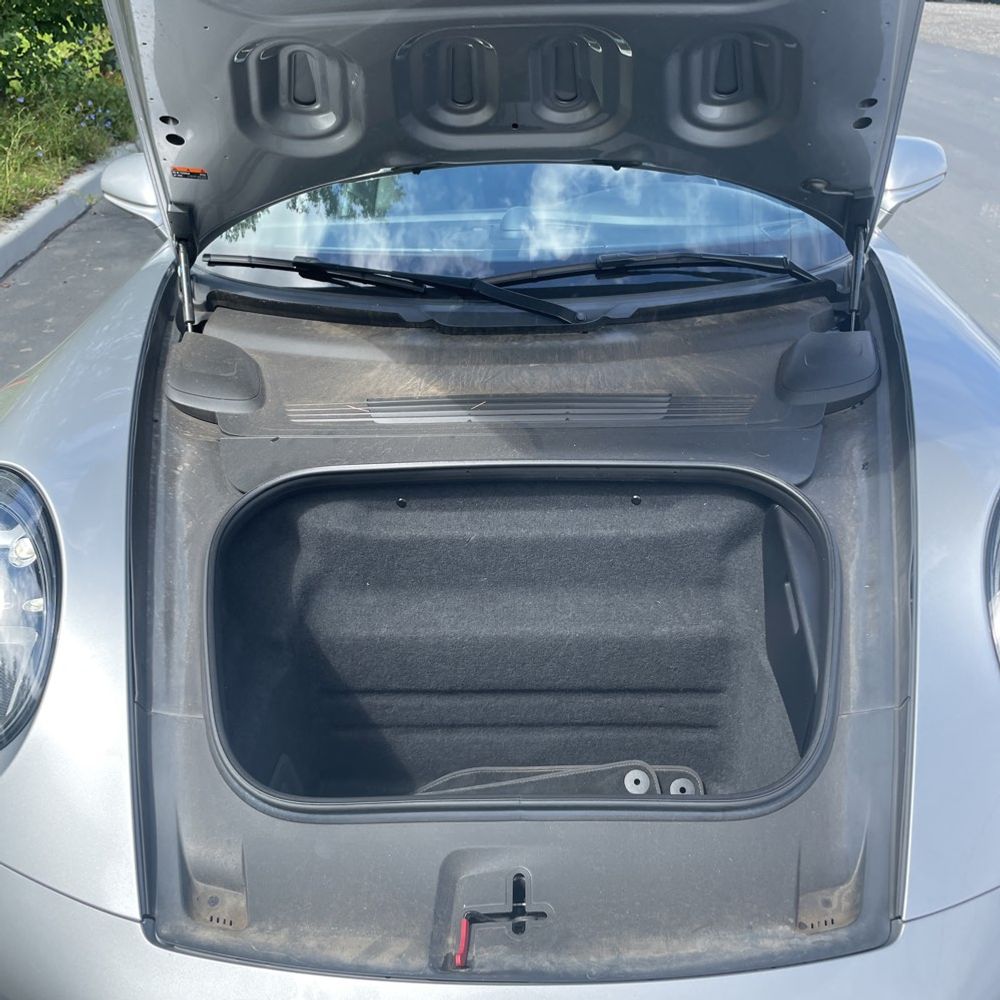 2021 Porsche 911 Carrera