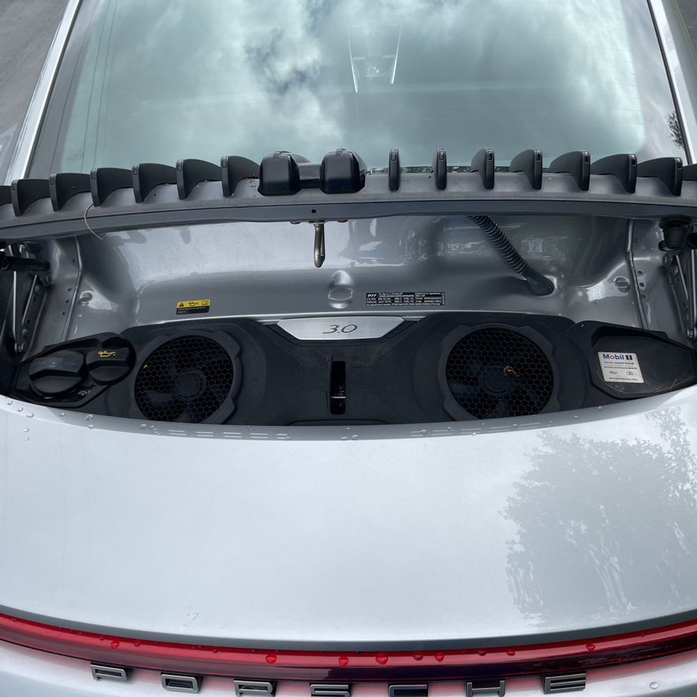 2021 Porsche 911 Carrera
