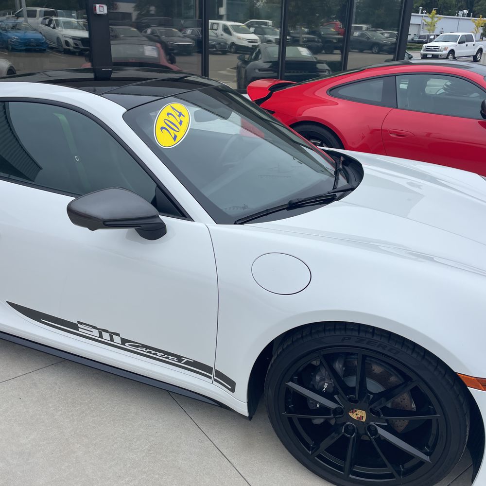 2024 Porsche 911 Carrera T
