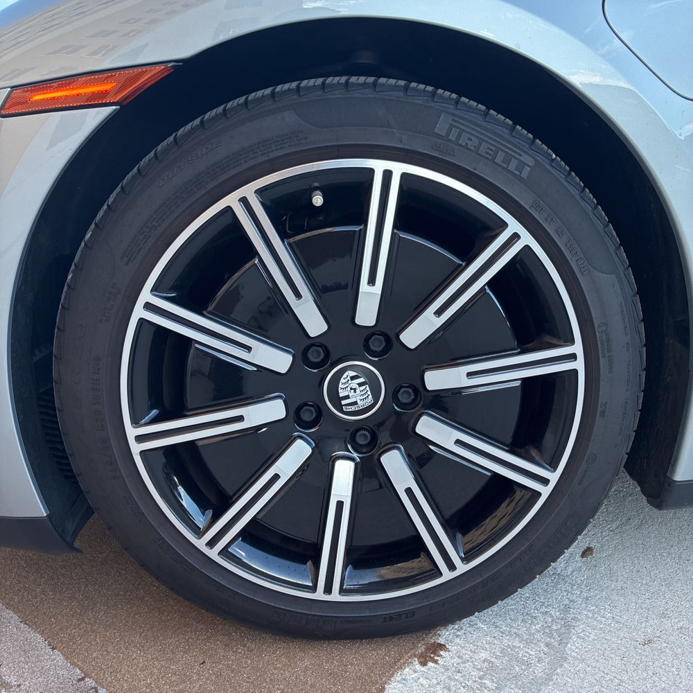 2022 Porsche Taycan Base