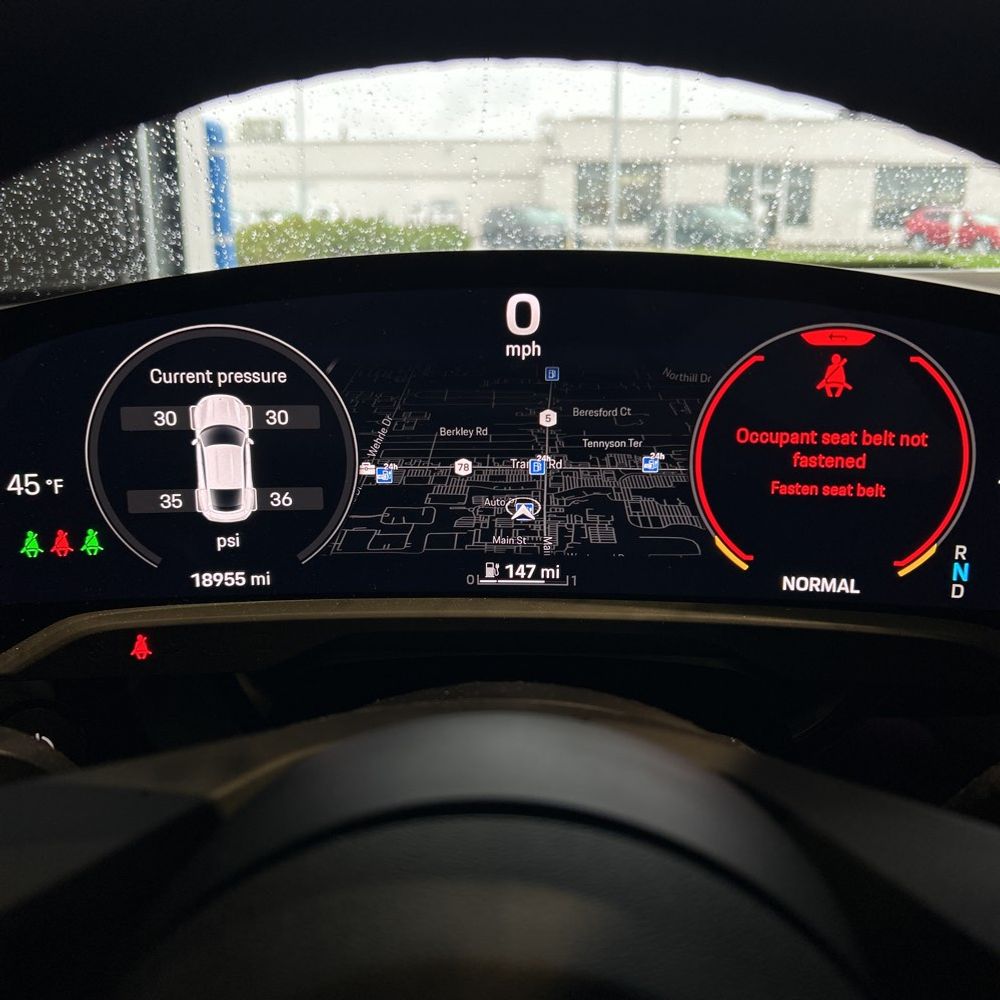 2022 Porsche Taycan Base