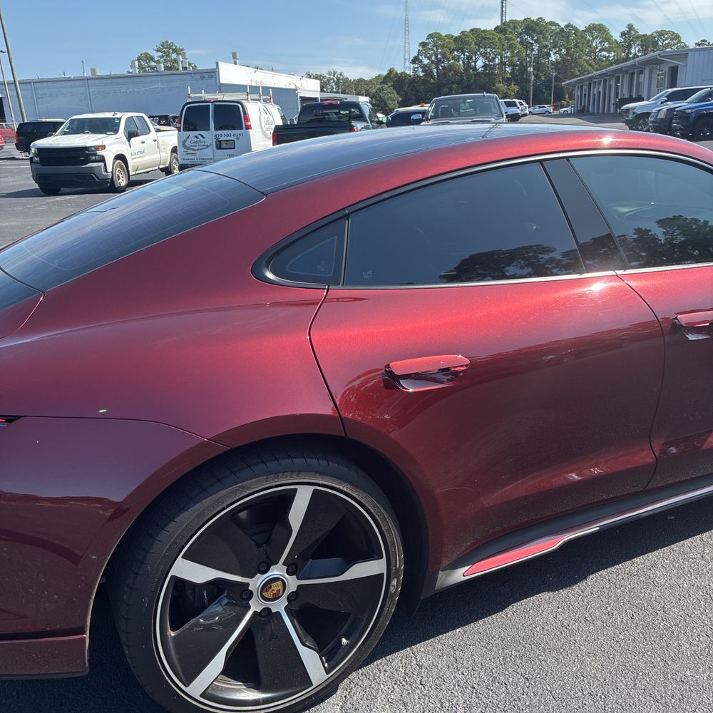 2023 Porsche Taycan Base