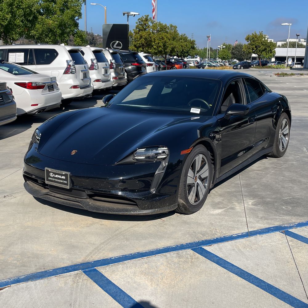 2023 Porsche Taycan Base