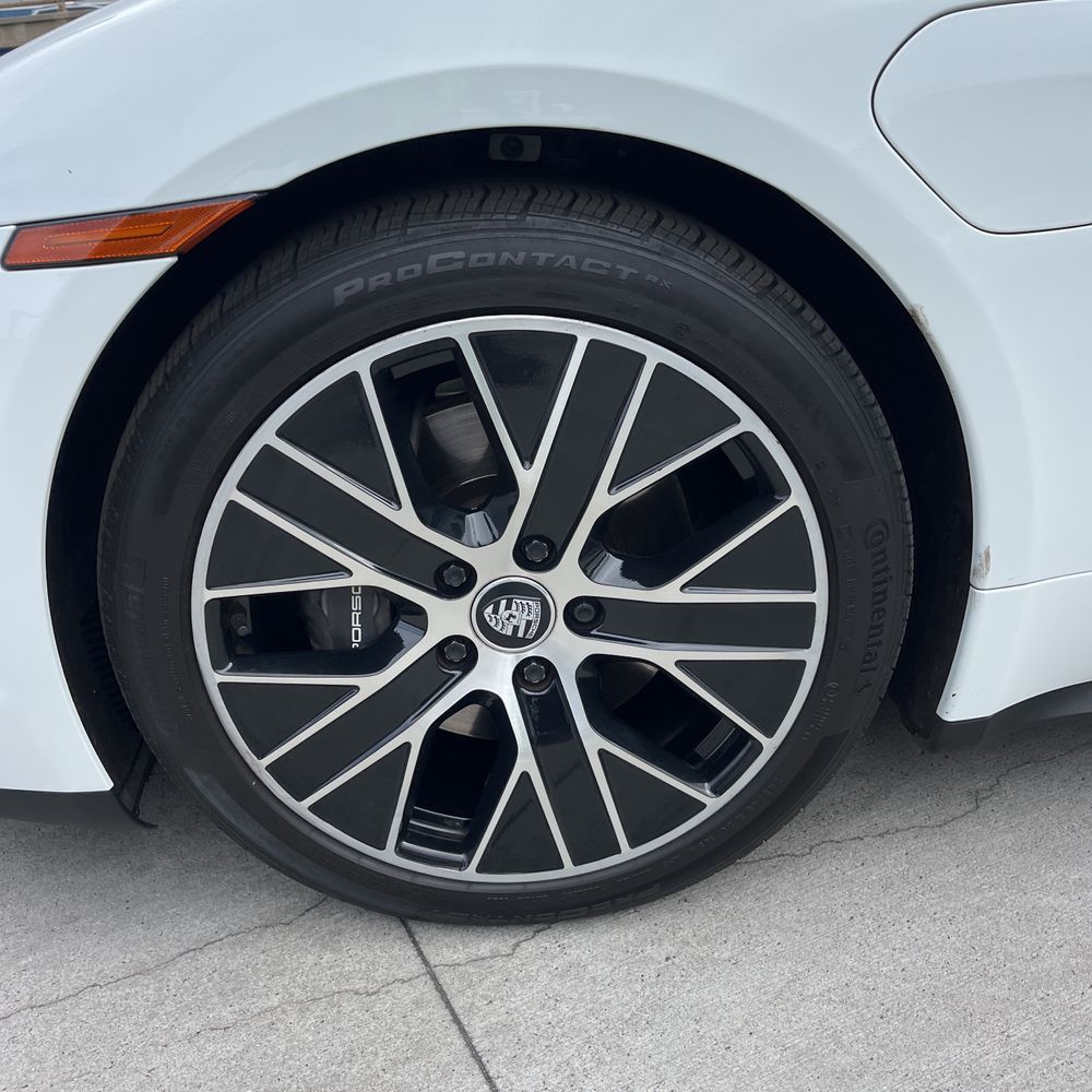 2021 Porsche Taycan Base