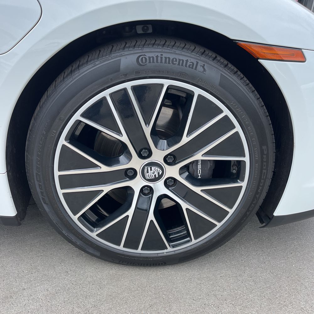 2021 Porsche Taycan Base