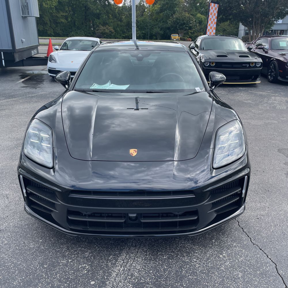 2025 Porsche Panamera 4