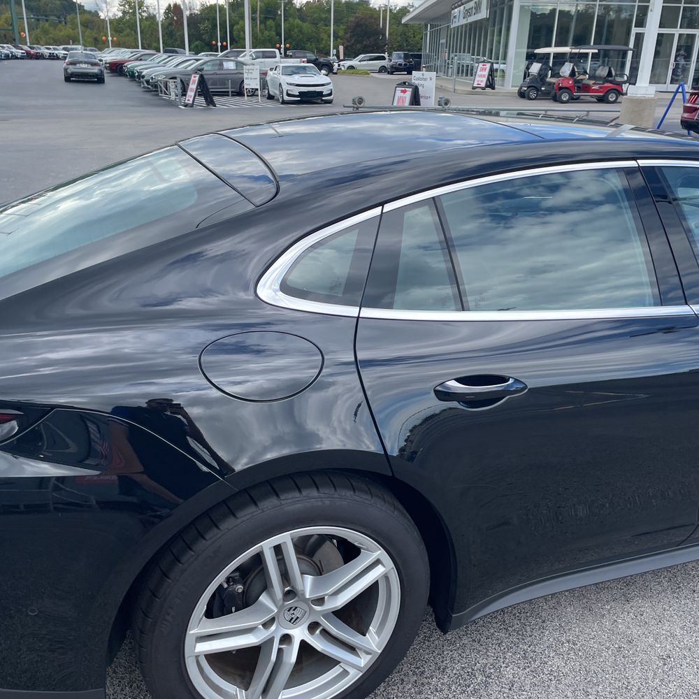 2025 Porsche Panamera 4