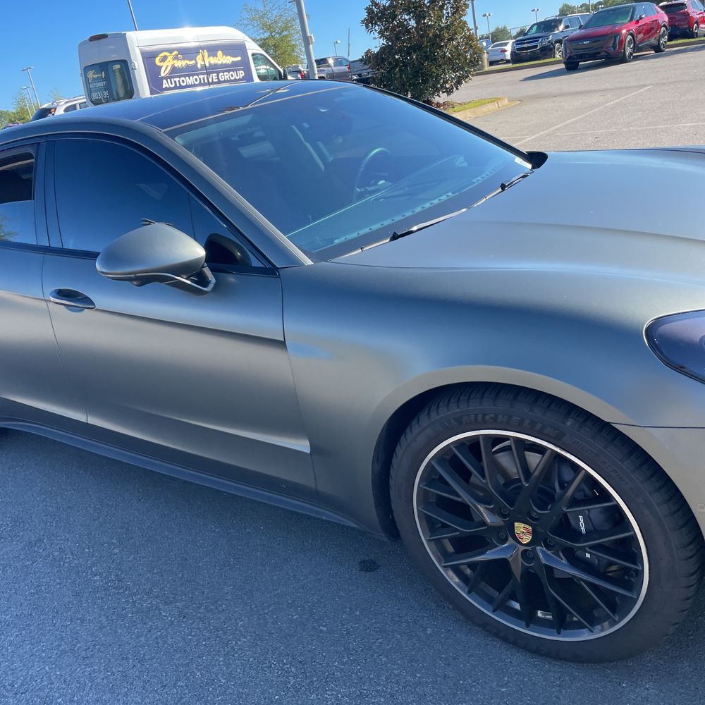 2025 Porsche Panamera 4