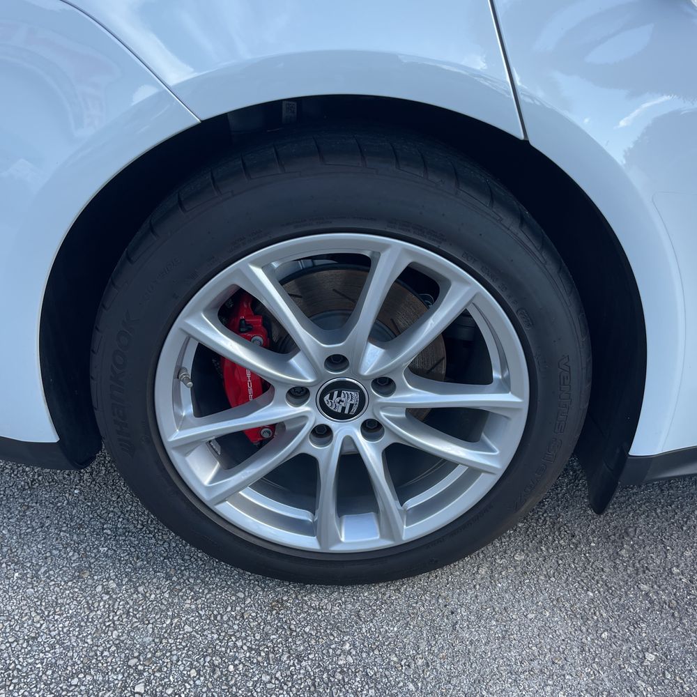 2023 Porsche Panamera 4S